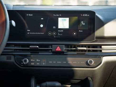 New 2026 Kia Sportage SX FWD image 25