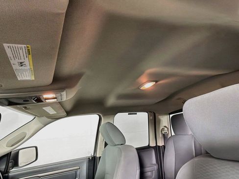 Used 2016 RAM 1500 Classic SLT AWD/4WD image 5