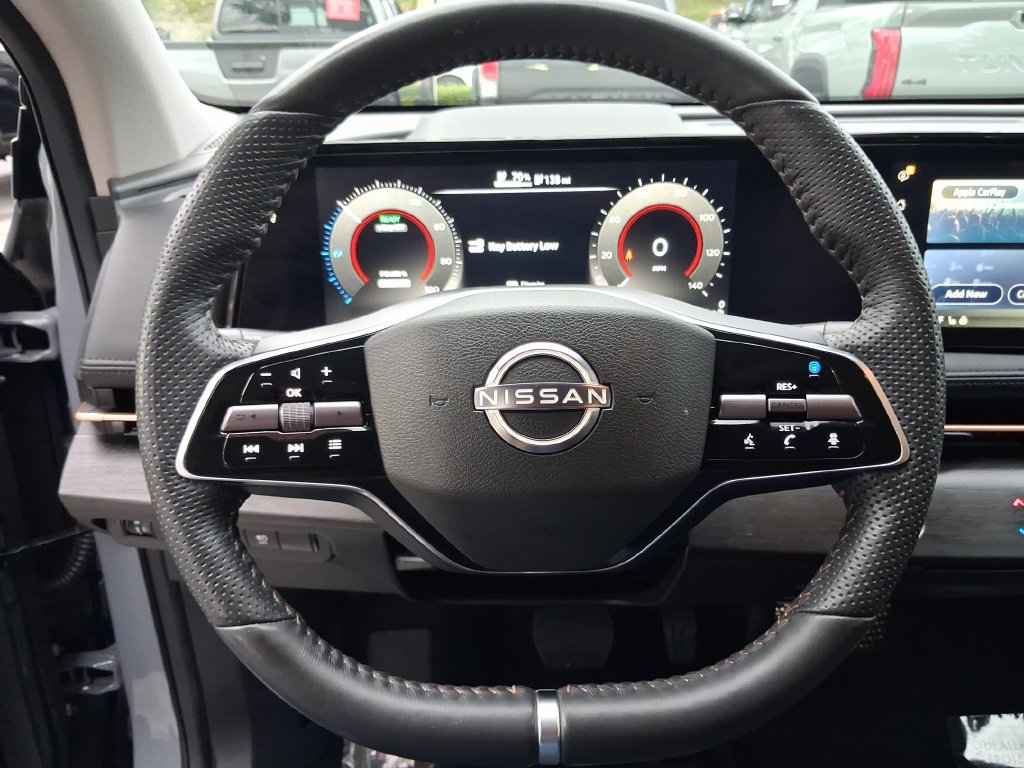 Used 2024 Nissan Ariya AWD image 18