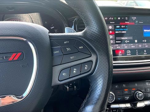 Used 2025 Dodge Durango R/T AWD/4WD image 12