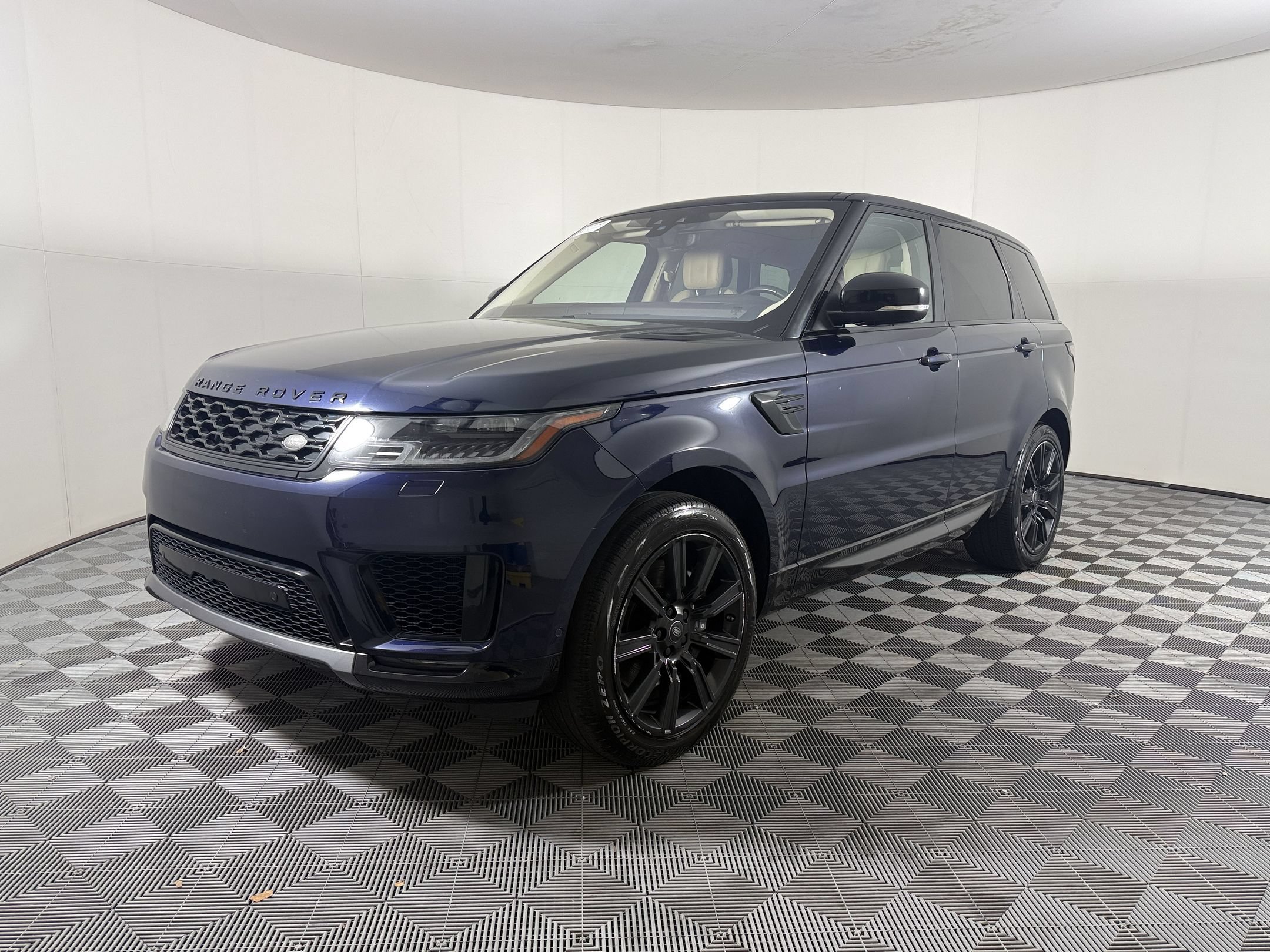 Used 2020 Land Rover Range Rover Sport HSE AWD/4WD image 1