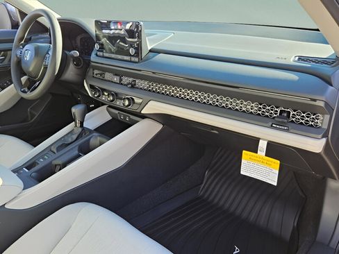 New 2025 Honda Accord LX image 34