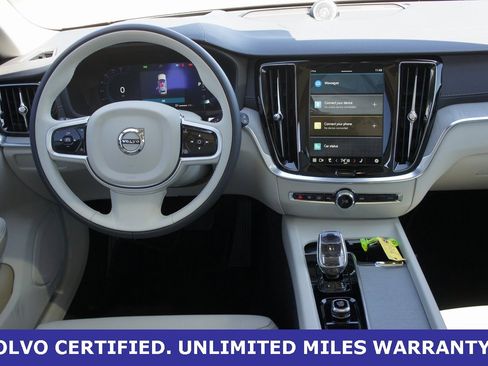 New 2025 Volvo V60 B5 Cross Country Ultra w/ Protection Package Premier image 11
