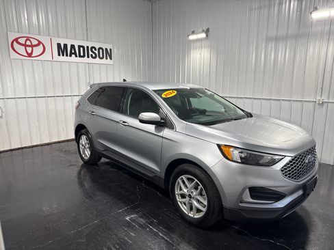 Used 2024 Ford Edge SEL AWD/4WD image 4