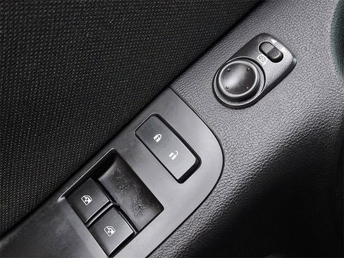 Certified 2015 Chevrolet Camaro LT image 25