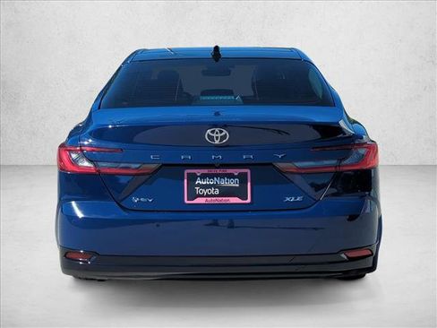 Used 2025 Toyota Camry XLE w/ Premium Plus Package FWD image 5