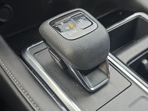 Used 2022 Nissan Pathfinder SL image 23