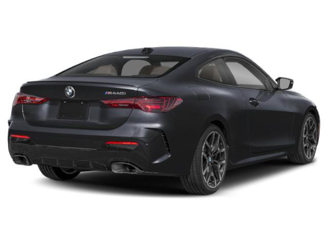 New 2027 BMW M440i Coupe w/ Premium Package RWD image 2