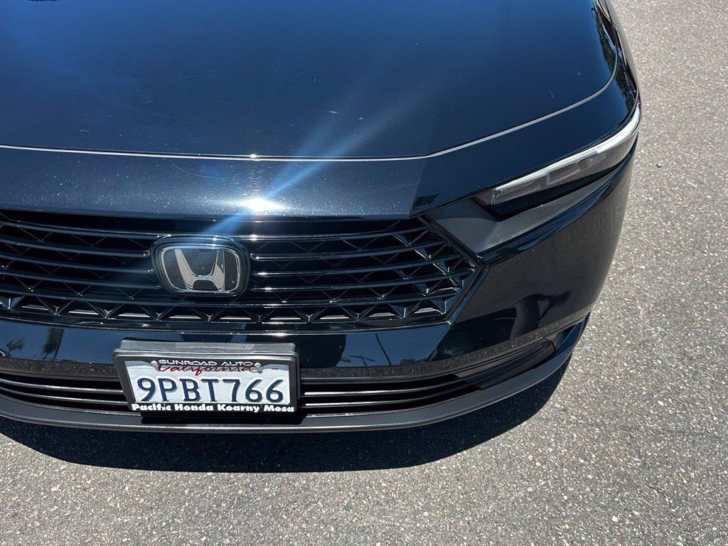 Used 2024 Honda Accord Sport image 5