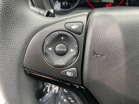 Used 2016 Honda HR-V EX image 21