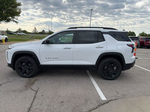 New 2026 Chevrolet Equinox LT AWD/4WD image 6