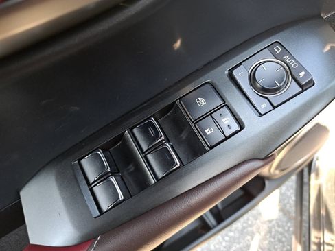 Used 2018 Lexus NX 300h AWD w/ Comfort Package image 30