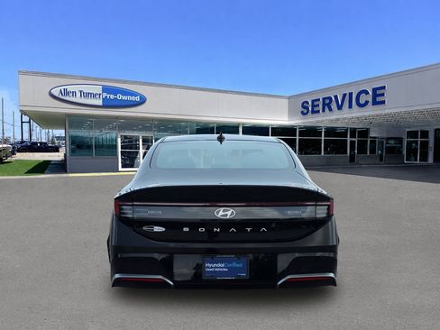 Used 2024 Hyundai Sonata SEL FWD image 7