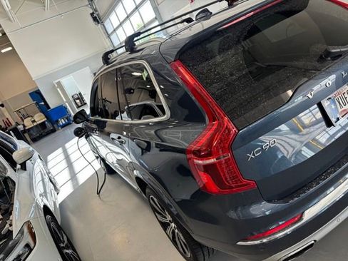 Used 2021 Volvo XC90 T8 Inscription w/ Advanced Package AWD/4WD image 6