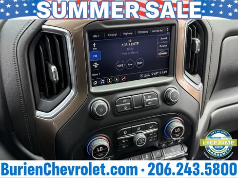 Used 2020 Chevrolet Silverado 1500 High Country w/ Technology Package AWD/4WD image 16