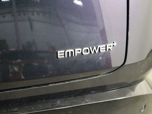 Used 2024 Nissan Ariya FWD image 44