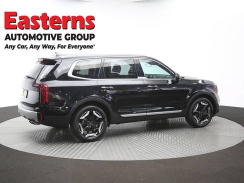 Used 2025 Kia Telluride S FWD image 43