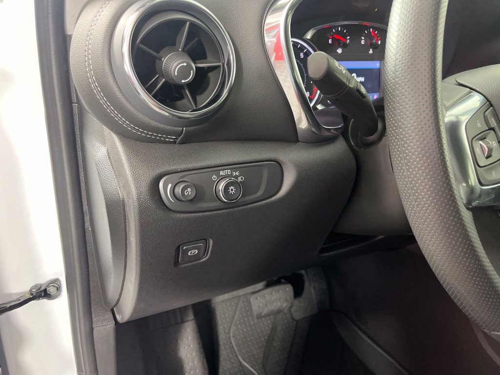 New 2026 Chevrolet Blazer LT w/ LPO, Floor Liner Package FWD image 26