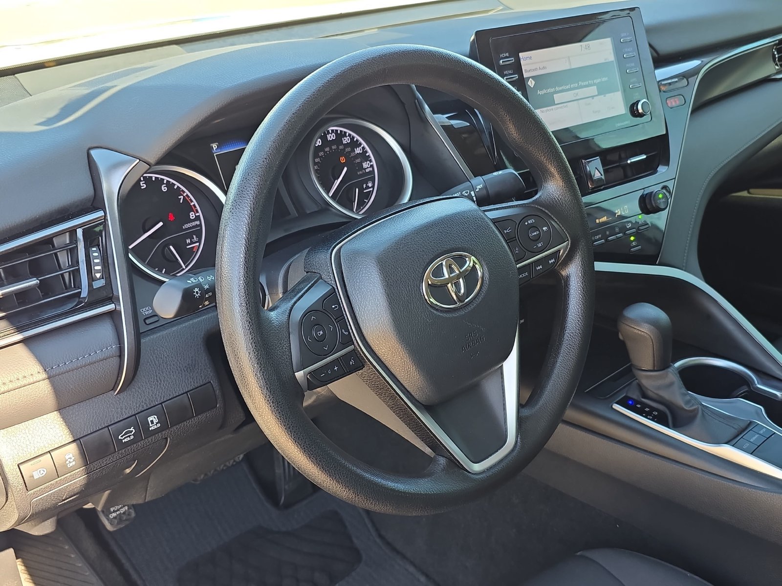 Used 2024 Toyota Camry LE w/ Convenience Package FWD image 13