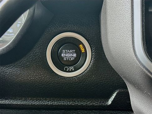 Used 2024 RAM 2500 Big Horn w/ Off Road Package image 28