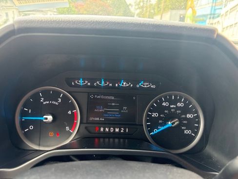 Used 2017 Ford F350 XLT w/ XLT Premium Package AWD/4WD image 18