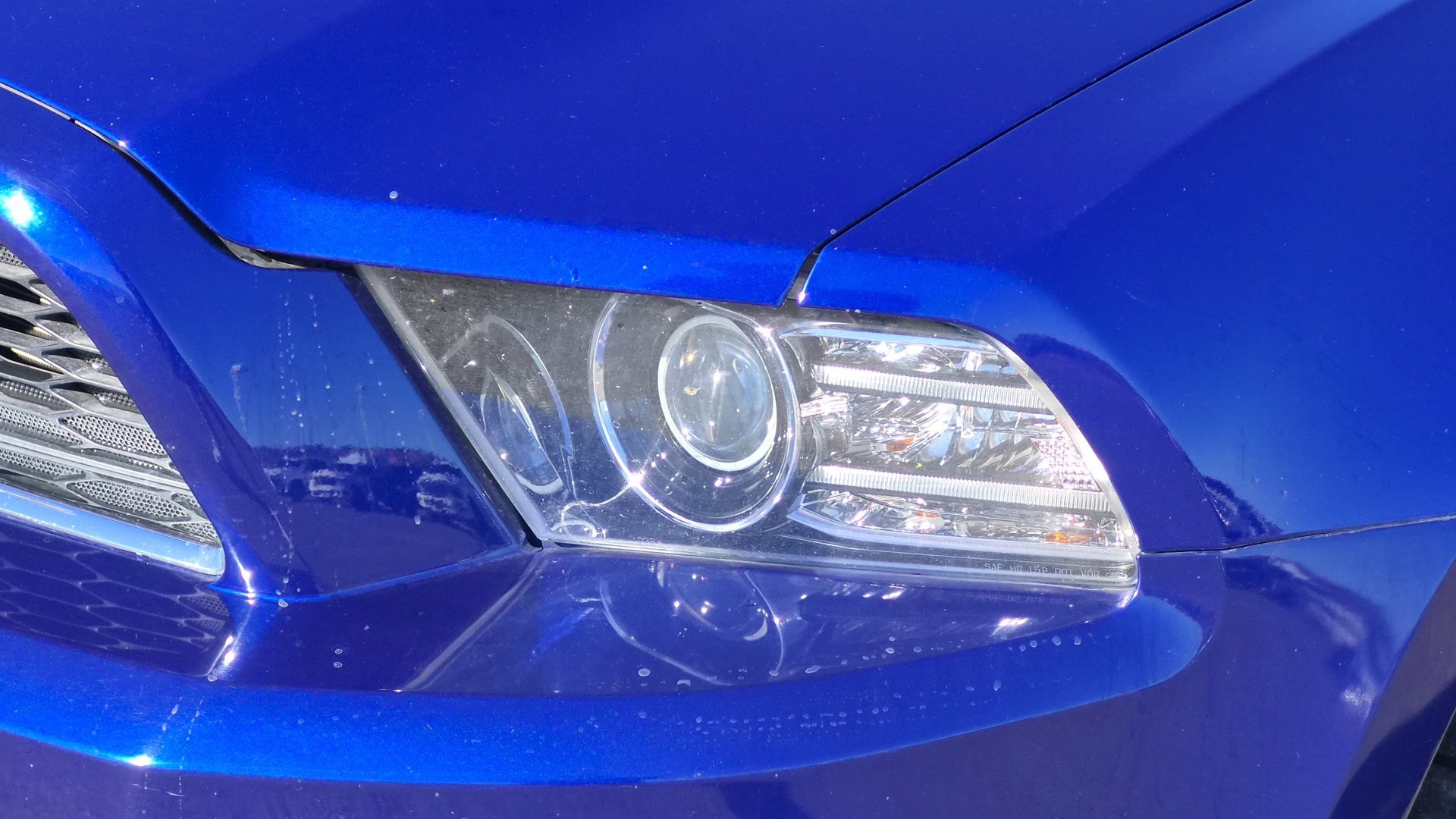 Used 2013 Ford Mustang Convertible RWD image 9