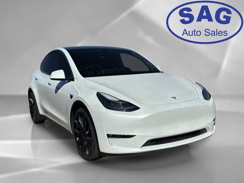 Used 2022 Tesla Model Y Performance AWD/4WD image 2