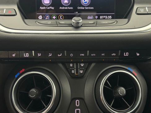 Used 2020 Chevrolet Blazer LT image 26