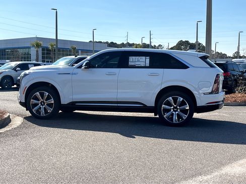 New 2025 Cadillac Escalade IQ Luxury 2 AWD/4WD image 35