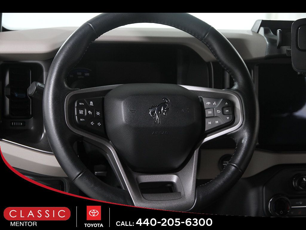Used 2023 Ford Bronco Wildtrak AWD/4WD image 7
