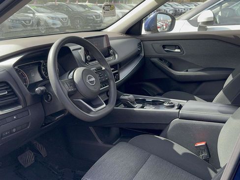 Used 2023 Nissan Rogue SV image 30