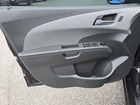 Used 2015 Chevrolet Sonic LT w/ Fun and Sun Package image 22