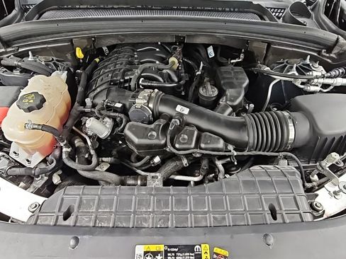 Used 2024 Jeep Grand Cherokee L Laredo image 46