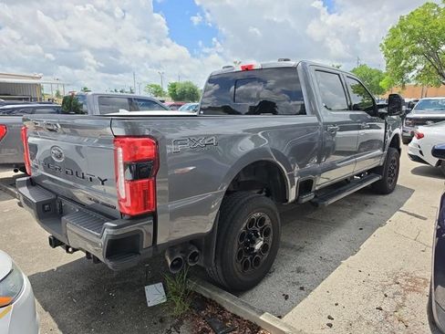 Used 2024 Ford F250 Lariat w/ Black Appearance Package AWD/4WD image 5