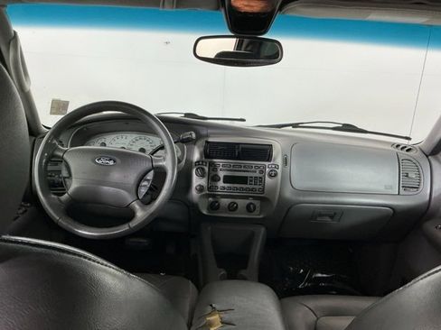 Used 2004 Ford Explorer Sport Trac XLS image 21