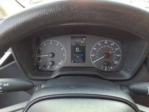 Certified 2025 Toyota Corolla LE image 18