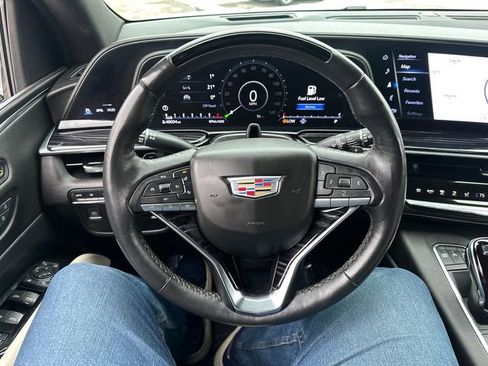 Used 2022 Cadillac Escalade Sport w/ LPO, ONYX Package image 33