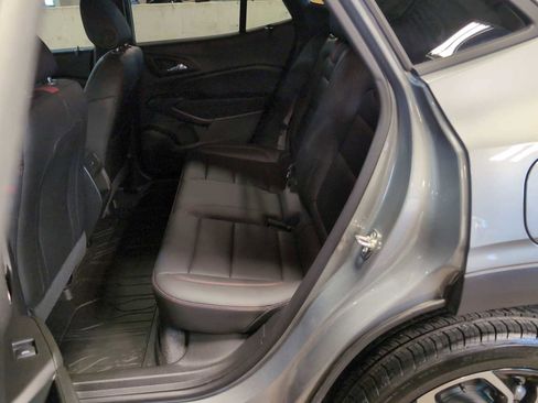 Used 2025 Chevrolet Trax RS w/ Driver Confidence Package image 23