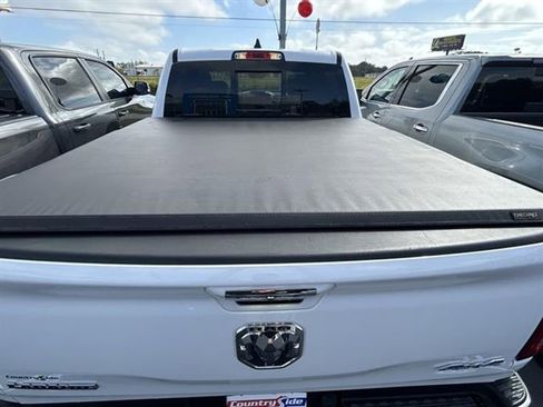 Used 2022 RAM 1500 Laramie image 11