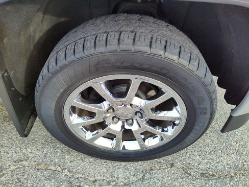 Used 2018 GMC Sierra 1500 Denali image 18