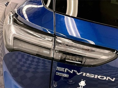 Used 2023 Buick Envision Avenir image 32