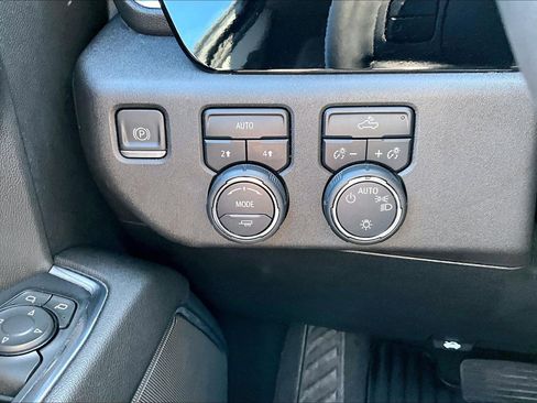 Certified 2023 Chevrolet Silverado 1500 LT image 26