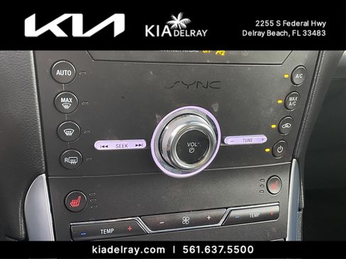 Used 2020 Ford Edge Titanium image 24