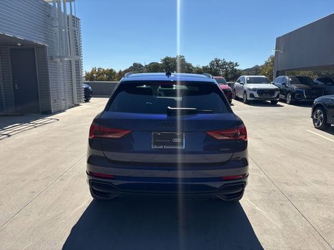 Certified 2025 Audi Q3 2.0T Premium w/ Convenience Package image 7