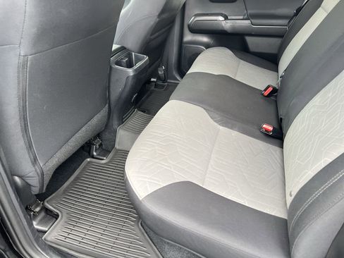 Used 2021 Toyota Tacoma TRD Sport RWD image 32