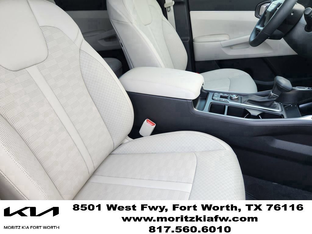 New 2026 Kia Sorento S FWD image 10