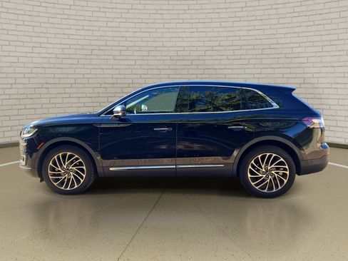 Used 2019 Lincoln Nautilus Reserve image 8