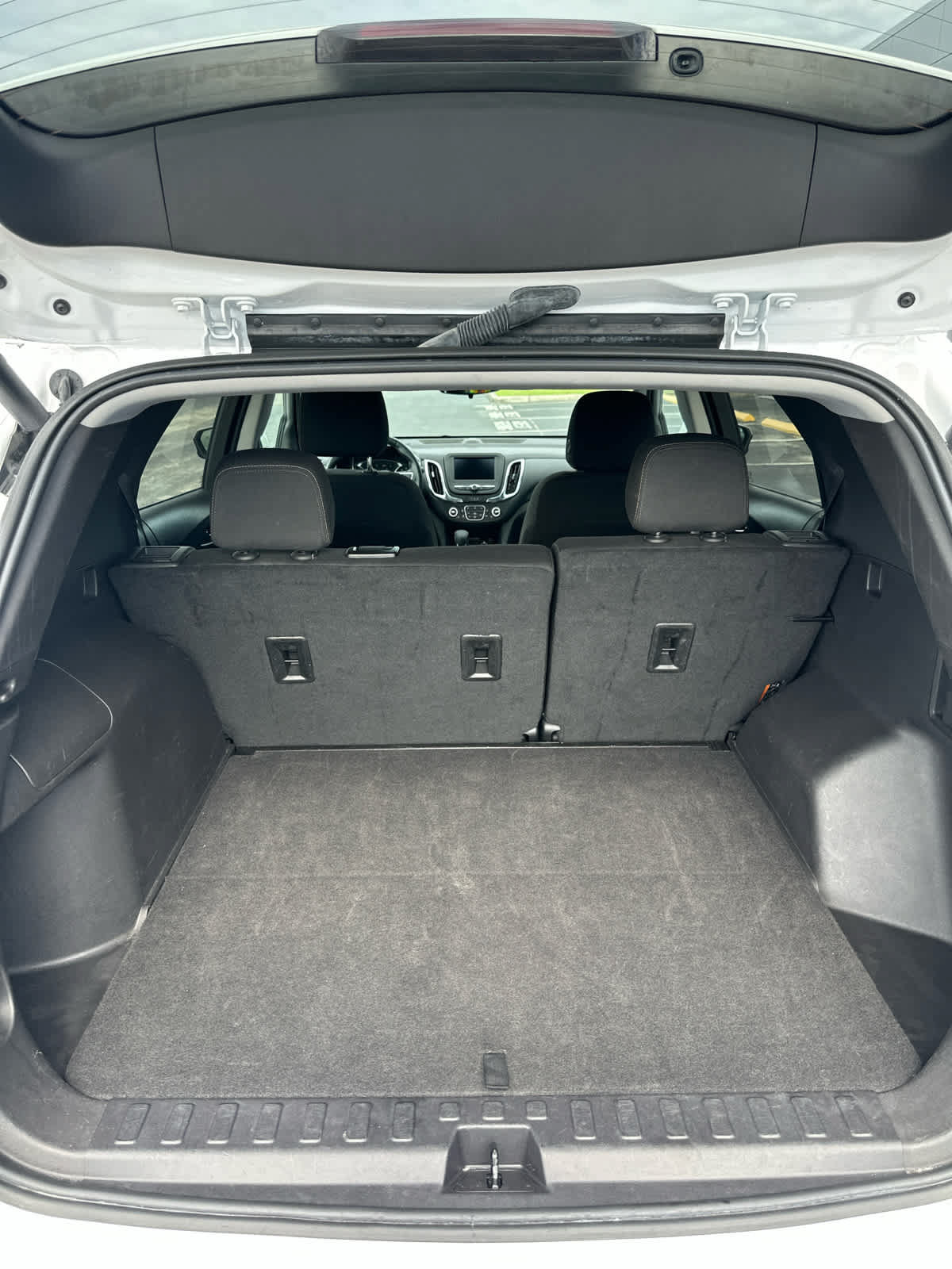 Used 2024 Chevrolet Equinox LT FWD image 12