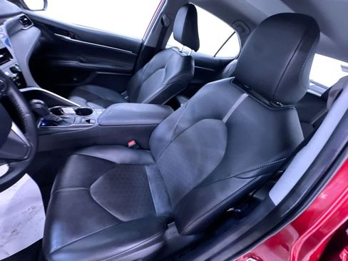 Used 2024 Toyota Camry XSE image 14