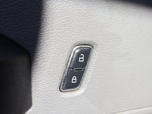 Used 2018 Ford F350 XL w/ Power Equipment Group image 15